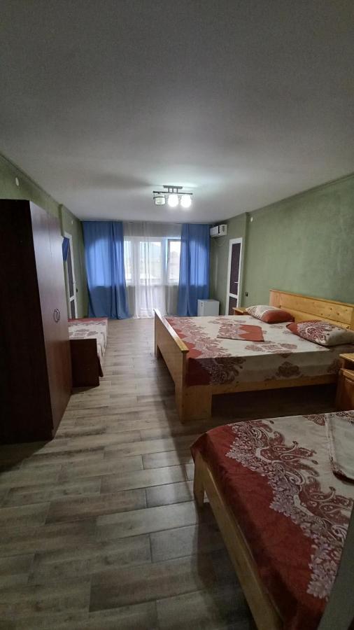 Comfort Gantiadi Kültér fotó