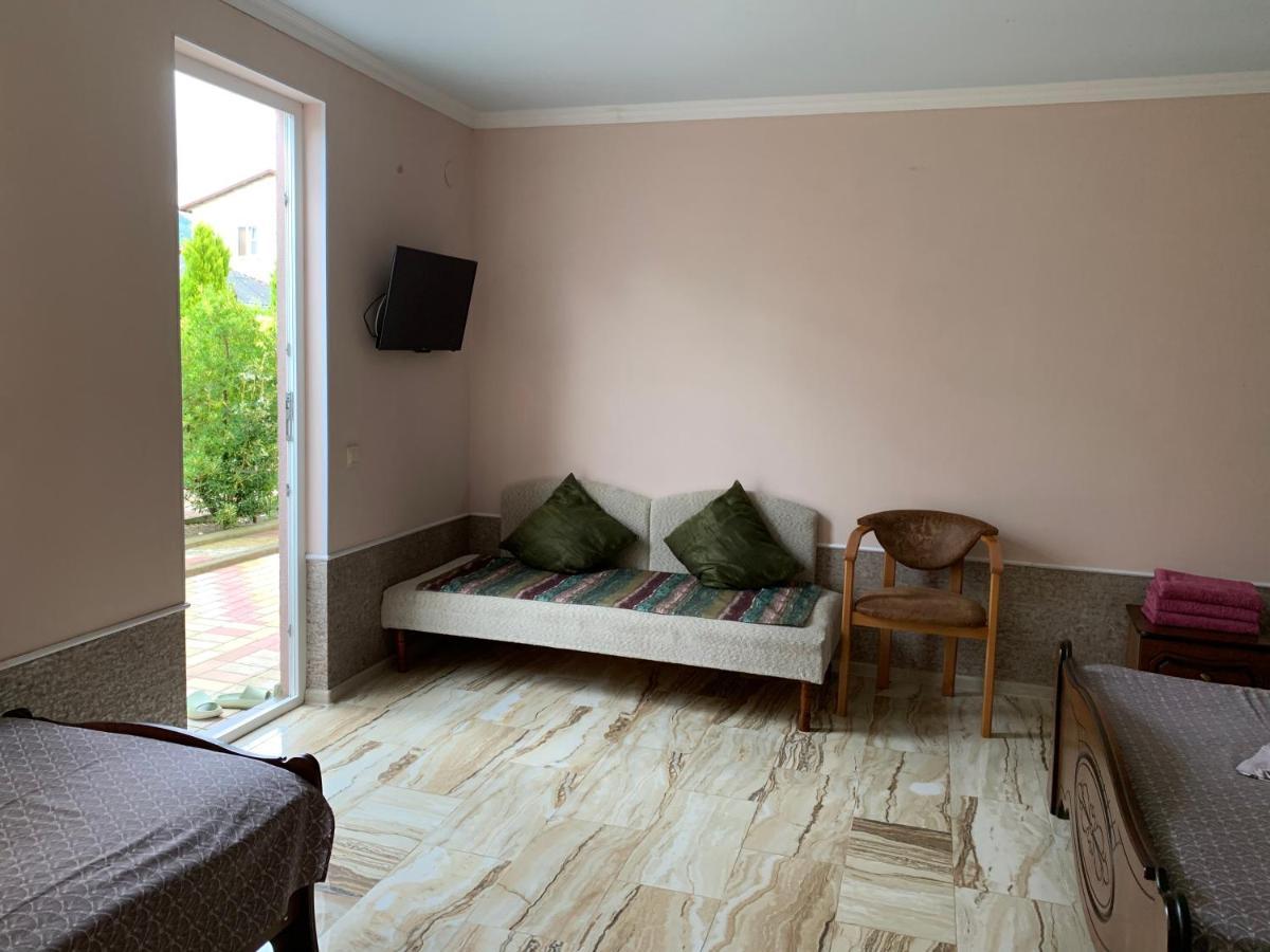Comfort Gantiadi Kültér fotó